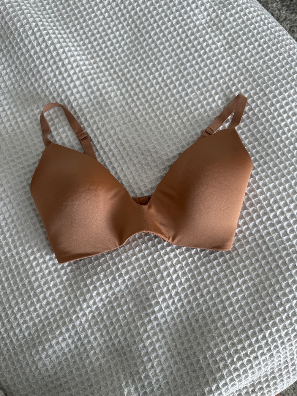 SKIMS Wireless T-Shirt Bra